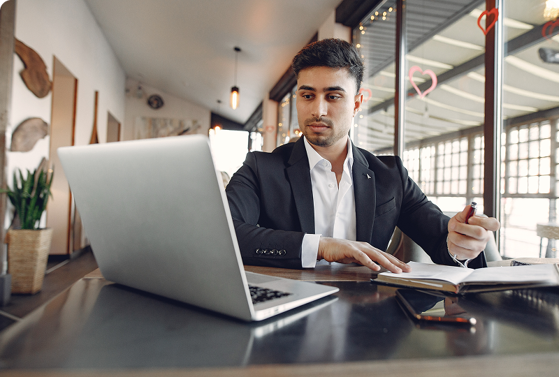 What to Look for in an AI Sales Training Platform Beyond Content and Courses